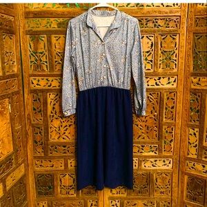 Vintage secretary dress in blue floral cottagecore